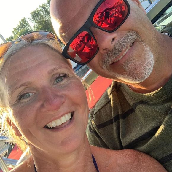 Meet your Posher, Sian - Picture 1 of 1